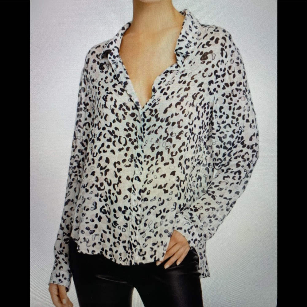NWT, Bella Dahl M Leopard print blouse